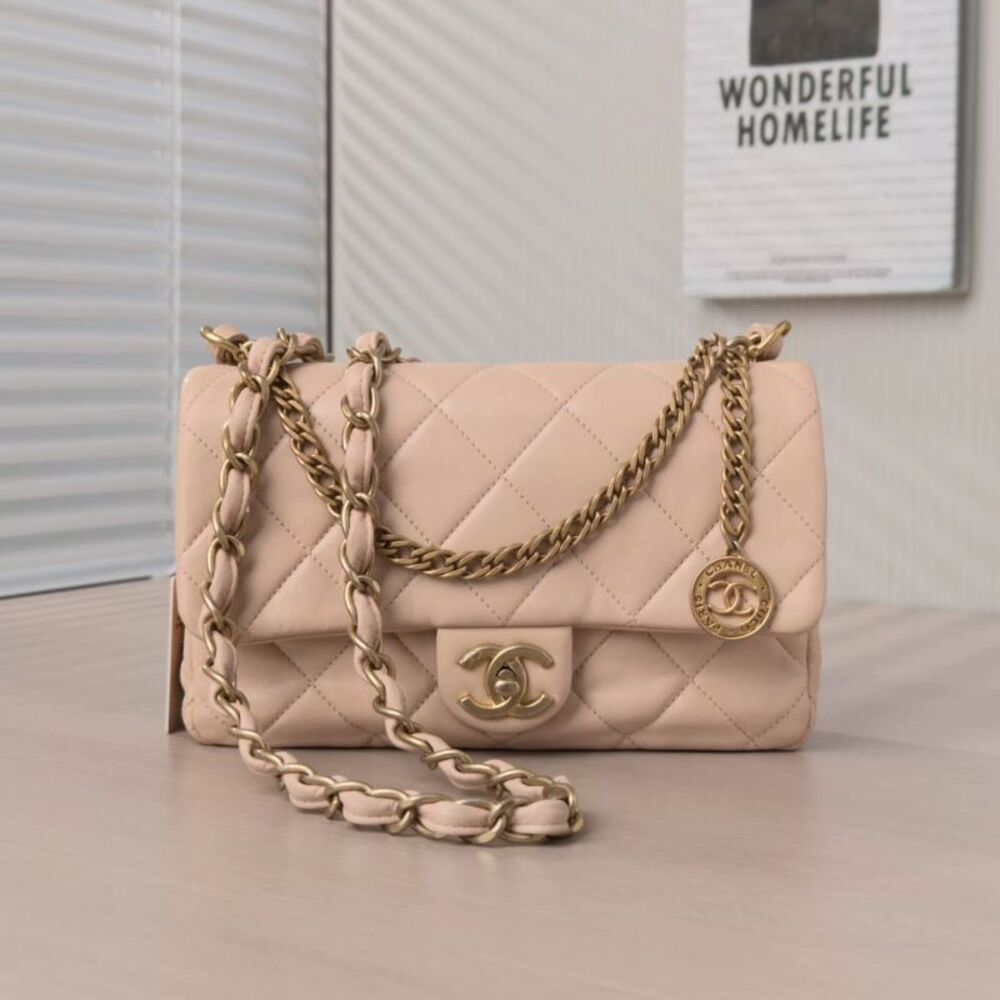 Chanel Women Pre-Loved Bag Very Good Condition